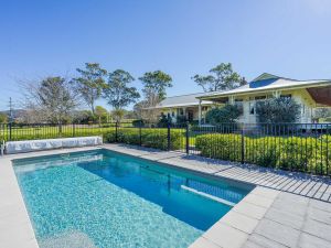 Roscrea Homestead - Luxury Retreat - Sydney Tourism